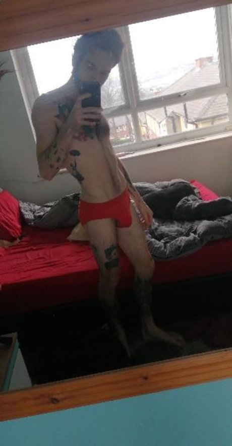 Foto desnuda filtrada de OnlyFans de Adam Denial