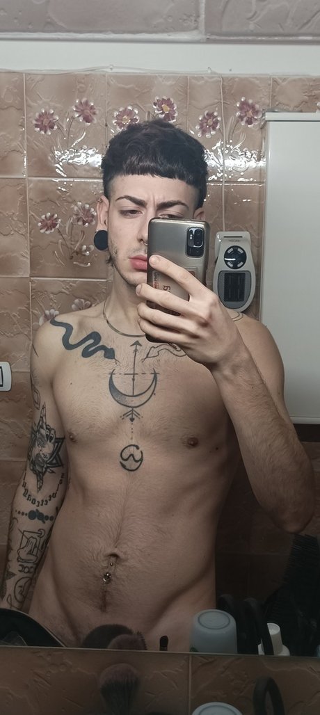 Foto desnuda filtrada de OnlyFans de Alienosupremo