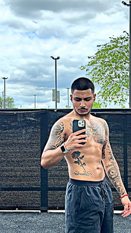 Foto desnuda filtrada de OnlyFans de Ace