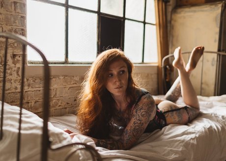 Foto desnuda filtrada de OnlyFans de Olive Rose  Tattooed Redhead