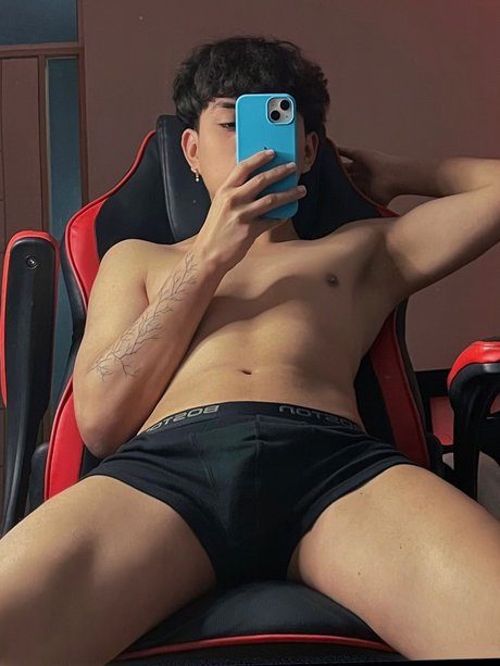 Foto desnuda filtrada de OnlyFans de Aarn Sanchez