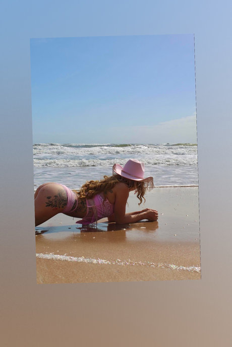 Foto desnuda filtrada de OnlyFans de Allyjaay