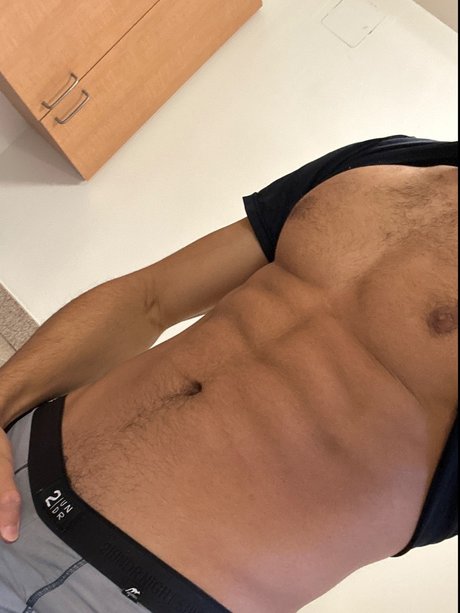 Foto desnuda filtrada de OnlyFans de Ars Arcanum 