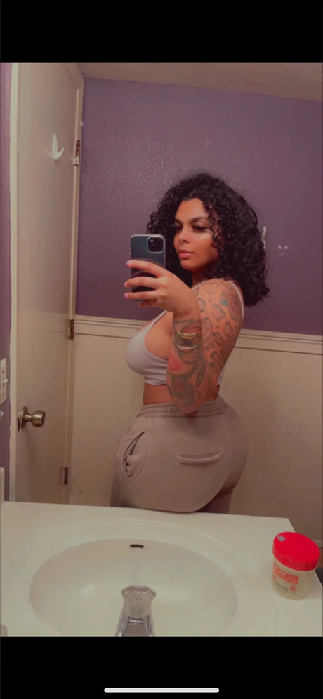 Foto desnuda filtrada de OnlyFans de Paidtayyy