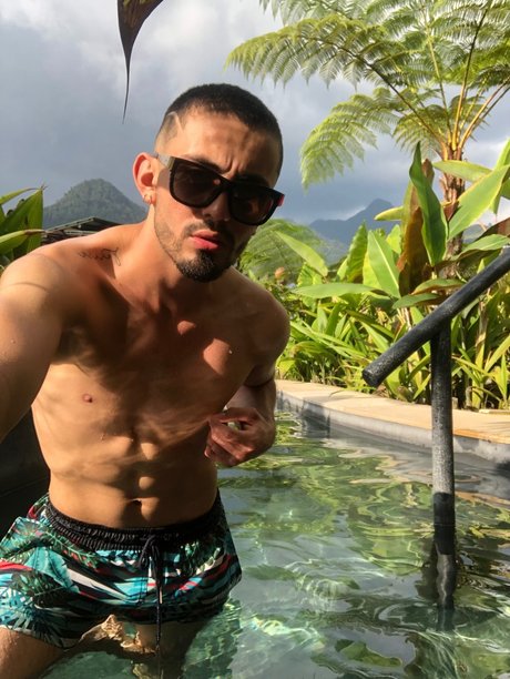 Foto desnuda filtrada de OnlyFans de Pablo Florian