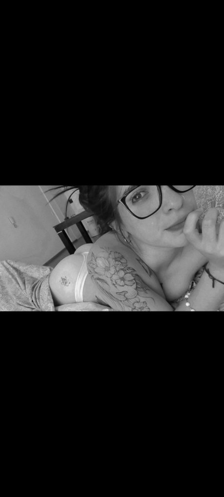 Foto desnuda filtrada de OnlyFans de Paau