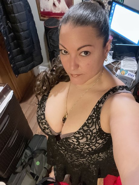 Foto desnuda filtrada de OnlyFans de Miss O
