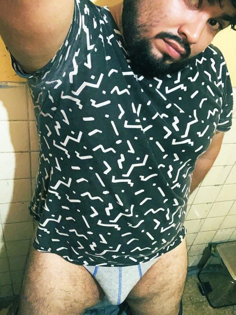 Foto desnuda filtrada de OnlyFans de Oso Bearded
