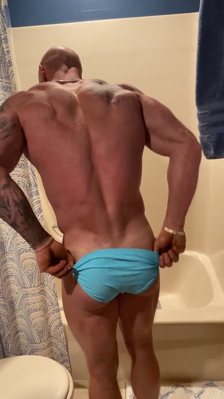 Foto desnuda filtrada de OnlyFans de Osmari