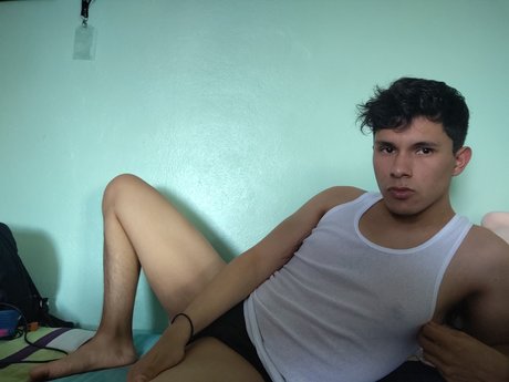 Foto desnuda filtrada de OnlyFans de Oscar Pantoja