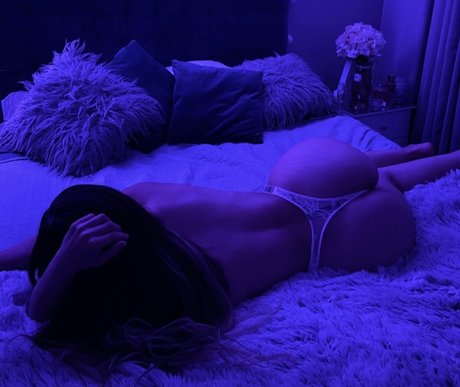 Foto desnuda filtrada de OnlyFans de Ale Belen