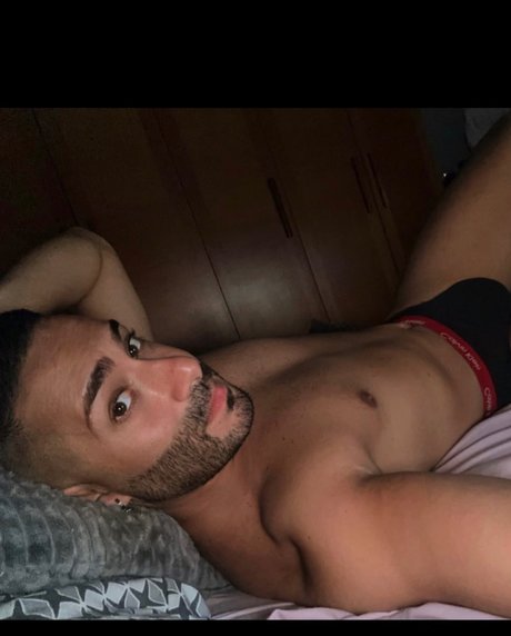 Foto desnuda filtrada de OnlyFans de Saurux