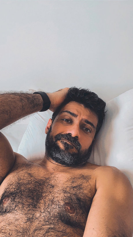 Foto desnuda filtrada de OnlyFans de Ajer