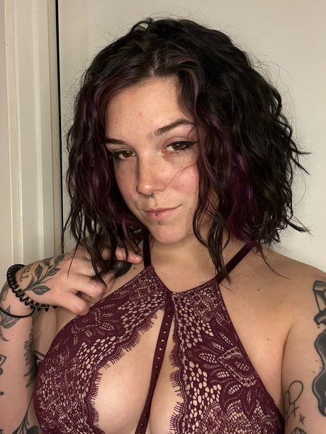 Foto desnuda filtrada de OnlyFans de Alpha Josey 