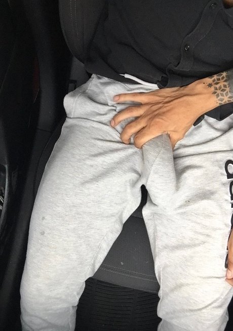 Foto desnuda filtrada de OnlyFans de 10xxxraul