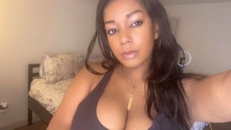 Foto desnuda filtrada de OnlyFans de Ayana Knight