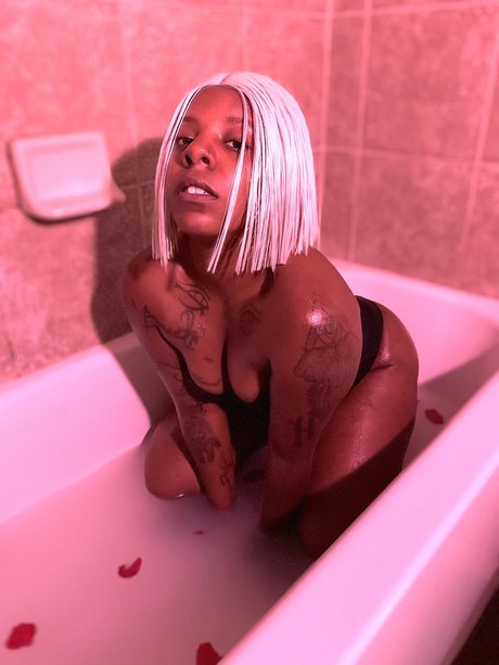Foto desnuda filtrada de OnlyFans de Patty