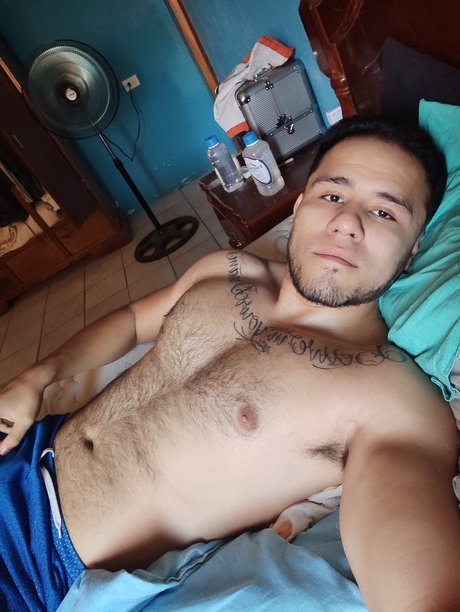 Foto desnuda filtrada de OnlyFans de Pato20