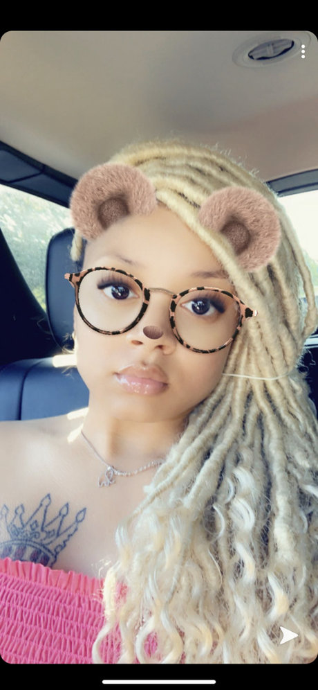 Foto desnuda filtrada de OnlyFans de Alexis
