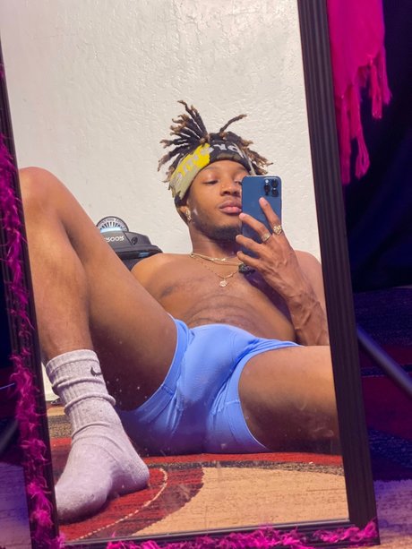 Foto desnuda filtrada de OnlyFans de Papikaaash