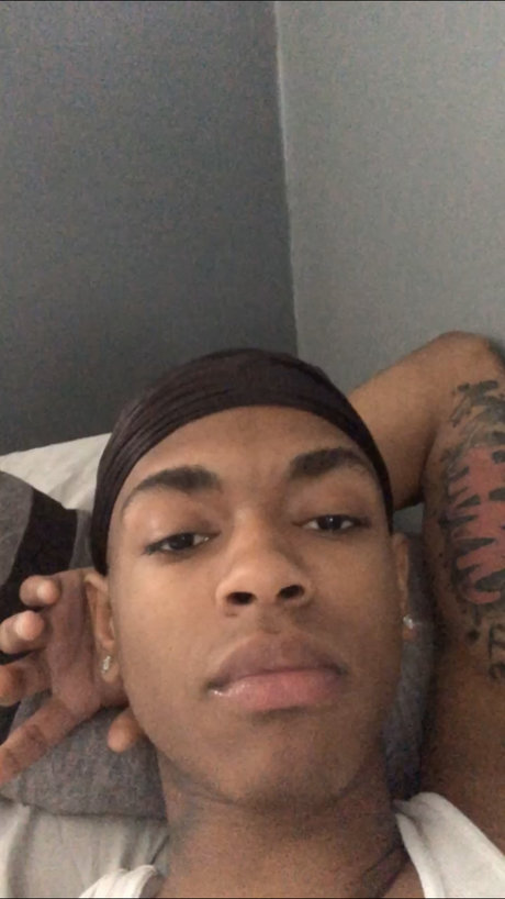 Foto desnuda filtrada de OnlyFans de Paper