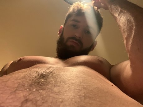 Foto desnuda filtrada de OnlyFans de Papa