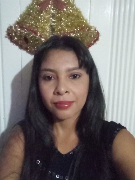 Foto desnuda filtrada de OnlyFans de Paola