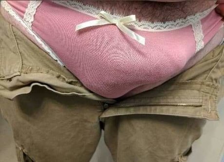 Foto desnuda filtrada de OnlyFans de pantybearfree