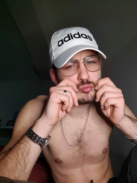 Panda White 