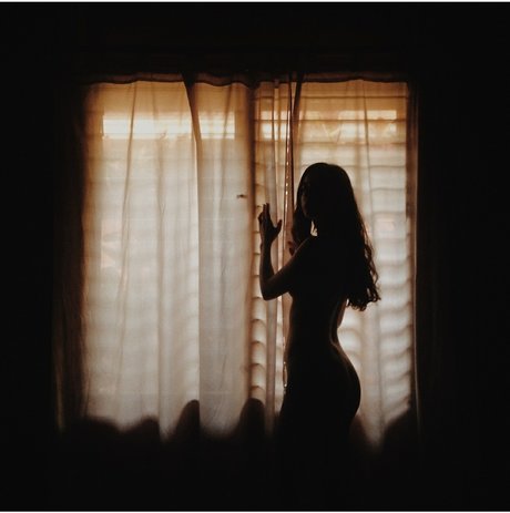 Foto desnuda filtrada de OnlyFans de Amanda