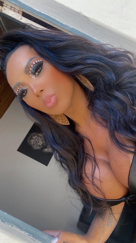 Foto desnuda filtrada de OnlyFans de Roberta Palace