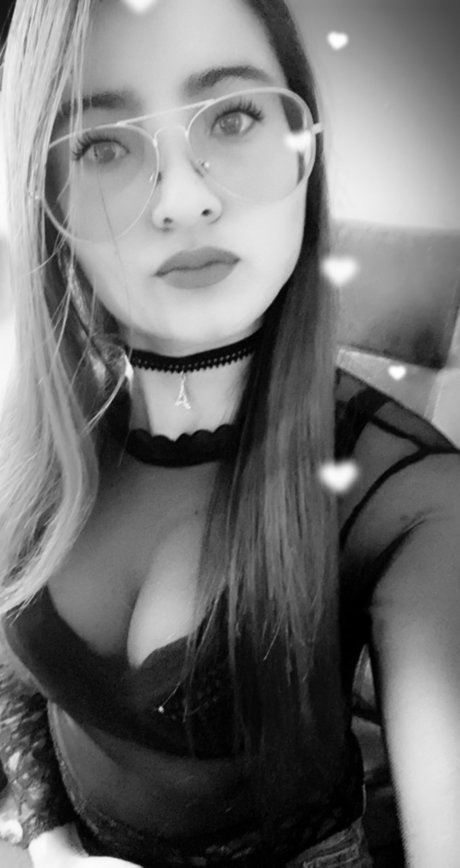 Foto desnuda filtrada de OnlyFans de Paola Andrea Cruz Alvis