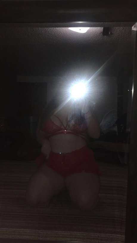 Foto desnuda filtrada de OnlyFans de Pais