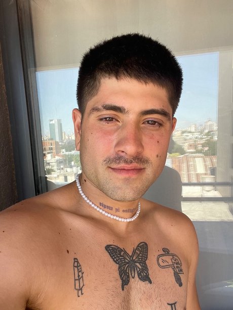 Foto desnuda filtrada de OnlyFans de Alan Nahuel 