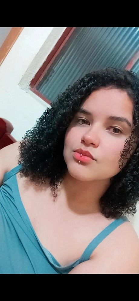 Foto desnuda filtrada de OnlyFans de Aleh