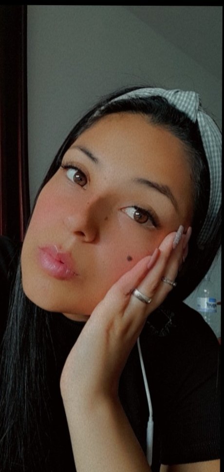 Foto desnuda filtrada de OnlyFans de La Aleja