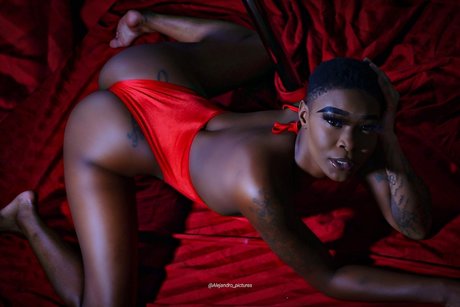 Foto desnuda filtrada de OnlyFans de Pretty Daj