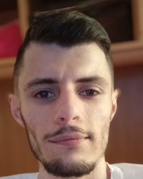 Foto desnuda filtrada de OnlyFans de Giuseppe Simmarano