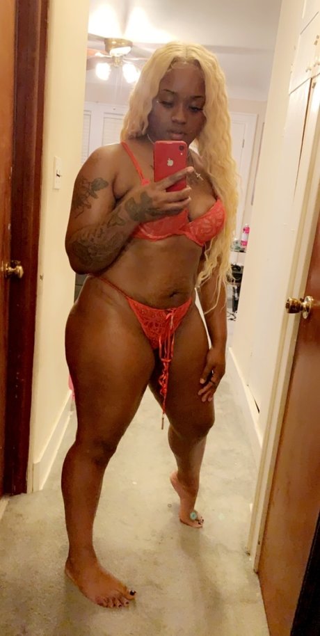 Foto desnuda filtrada de OnlyFans de Penny