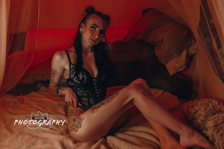 Foto desnuda filtrada de OnlyFans de Peng 