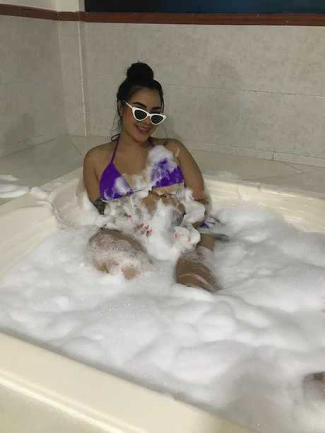Penelope69