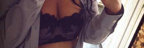 Foto desnuda filtrada de OnlyFans de Peggingwife