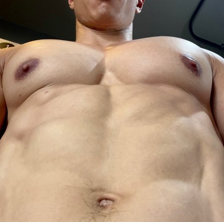 Foto desnuda filtrada de OnlyFans de Pec Pal