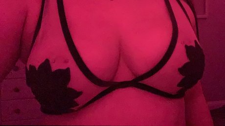 Foto desnuda filtrada de OnlyFans de Reese