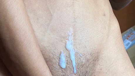 Foto desnuda filtrada de OnlyFans de Payi Adam