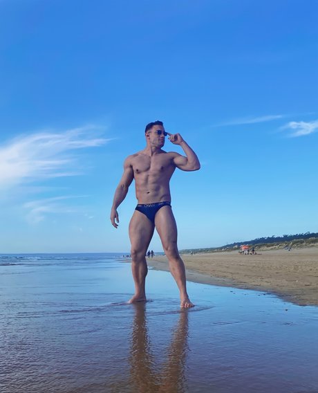 Foto desnuda filtrada de OnlyFans de Paulo Jr