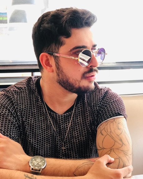 Foto desnuda filtrada de OnlyFans de Paulinho Henrique