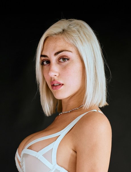 Paula Micah 