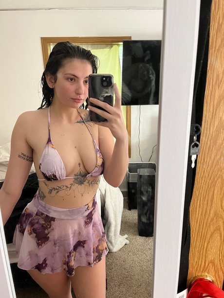 Foto desnuda filtrada de OnlyFans de Babygirl