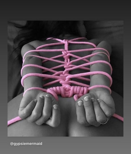 Foto desnuda filtrada de OnlyFans de Pinkkmilkmarie